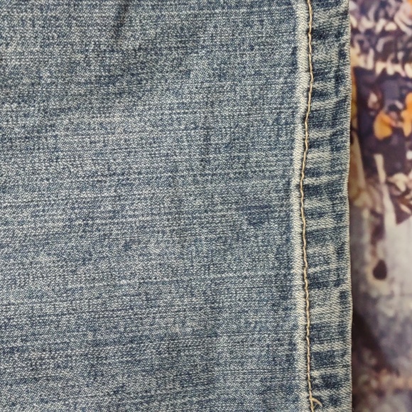 Gloria Vanderbilt Jeans - Picture 8 of 8